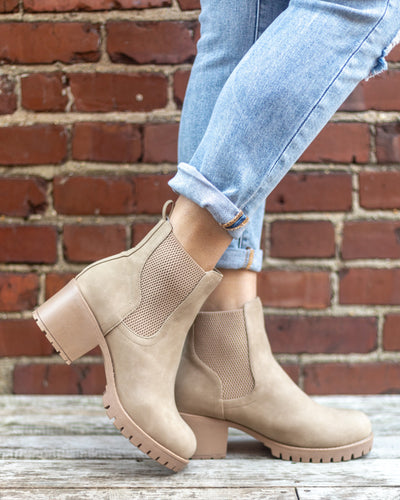 Sidney Slip On Boots - Taupe Suede