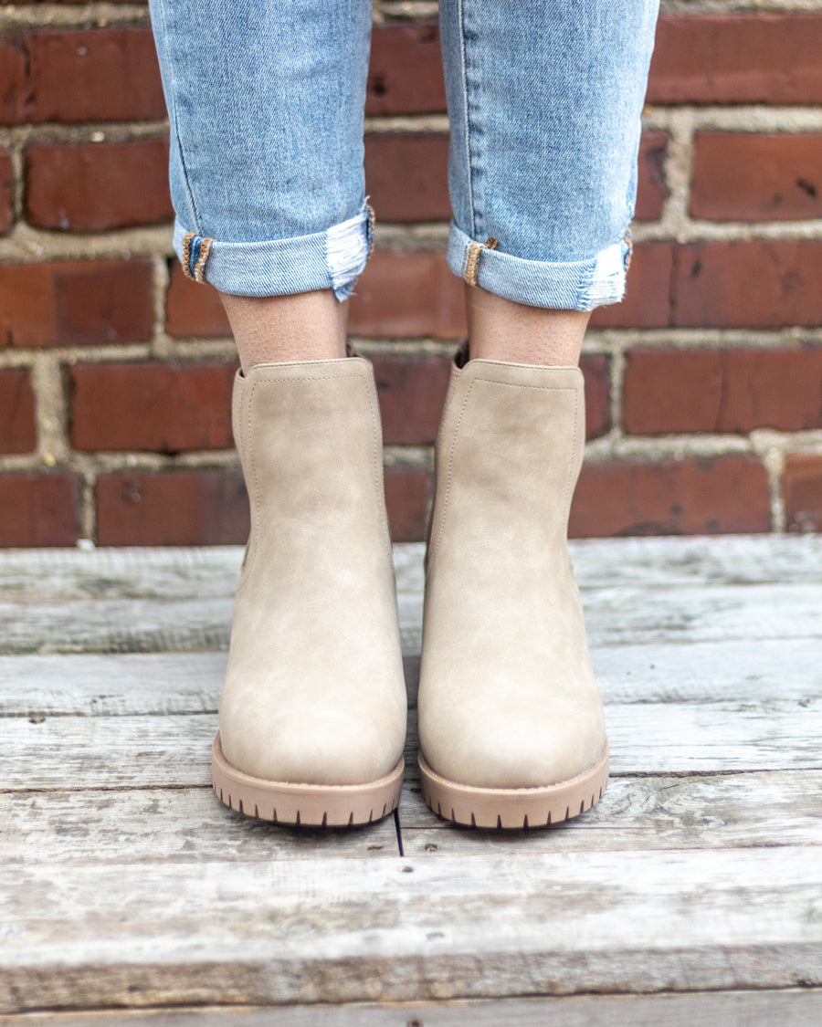 Sidney Slip On Boots - Taupe Suede