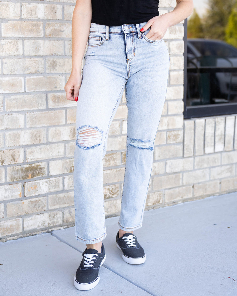 Kylie Mid Rise Straight Leg Jeans - Light Mineral Wash