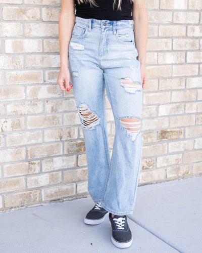 Indie 90's Distressed Straight Leg Jeans - Light Wash