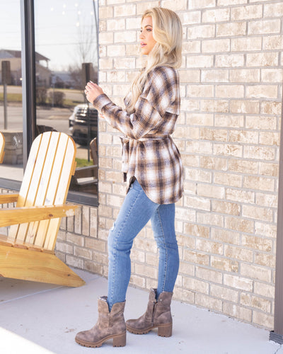 Mountain Getaway Plaid Top - Taupe