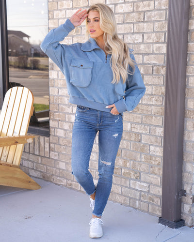 Morning Chill Pullover - Baby Blue