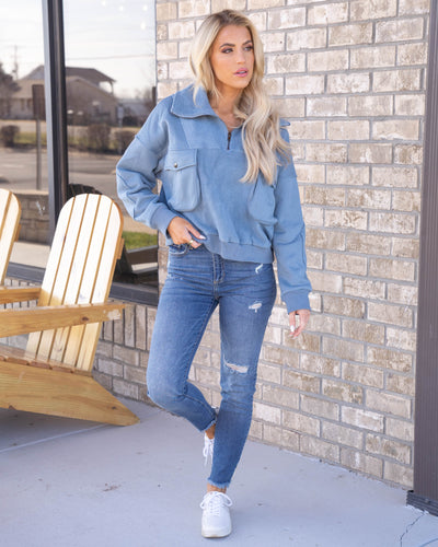 Morning Chill Pullover - Baby Blue