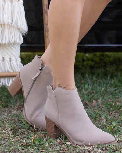 Bonnie Ankle Bootie - Stone