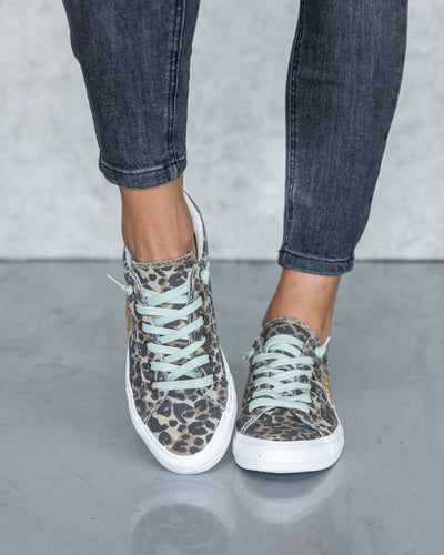 Aidan Lace Up Sneakers - Leopard