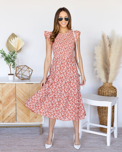 Caitlin Ditsy Floral Smocked Midi Dress - Salmon