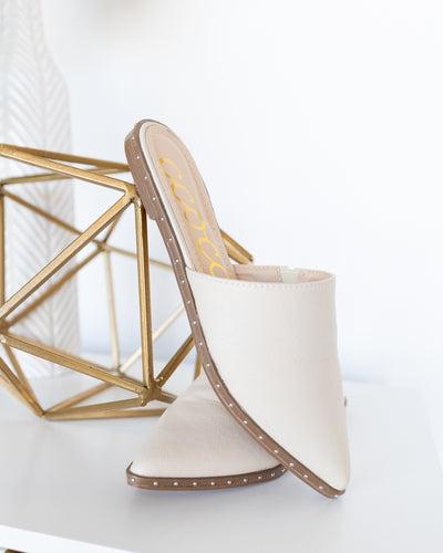 Monroe Slip On Mules - Beige