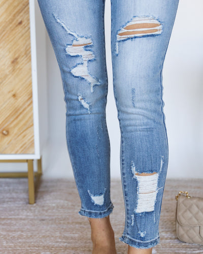Mary Mid-Rise Distressed Skinny Jeans - Light Wash