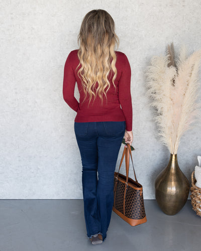 Ashton Fitted Turtleneck - Burgundy