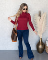 Ashton Fitted Turtleneck - Burgundy