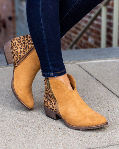 Olivia Zip Up Booties - Cognac