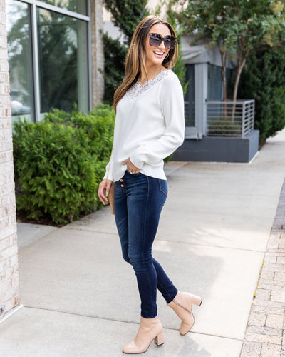 Abby Lace V-Neck Ribbed Sweater - White