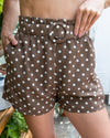 In The Hamptons Shorts - Mocha