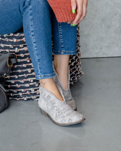 Jamie Slip On Booties - Light Grey