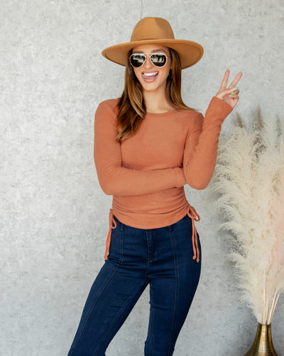 Julian Ruched Fitted Top - Rust