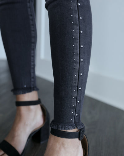 Laney Faded Skinny Jeans - Black
