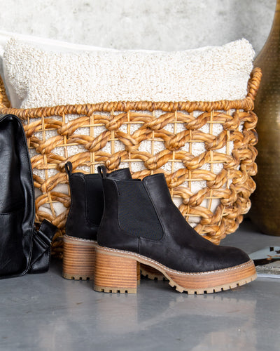 Robin Slip On Booties - Black