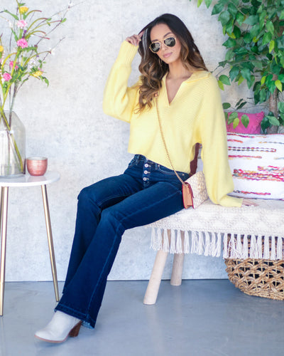 Natalie Collared V-Neck Sweater - Lemon